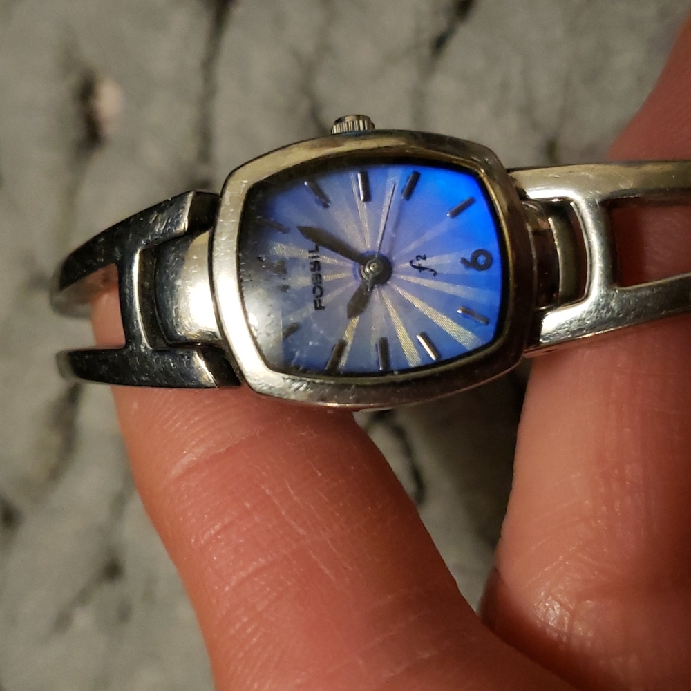 FOSSIL WATCH - Picture 3 of 4